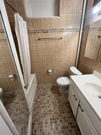 Bathroom - Studio Apartment Located on Beacon Hill (All utilities included with wi-fi)