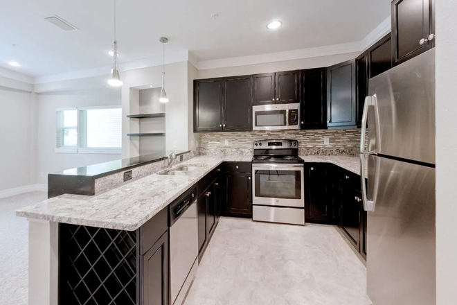 Kitchen - Savion Park Luxury Apartments
