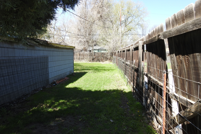 1 - AVAILABLE 7/5: 517 Atwood St. House