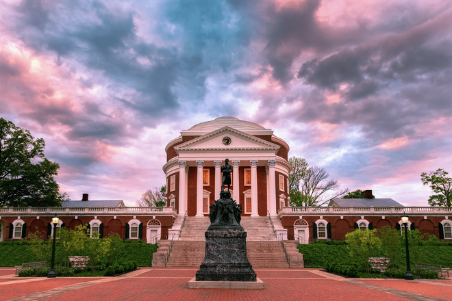 UVA Campus - Females only. One Price for Everything Furnished, Utilities, Gym/Pool. Walk to Hospital, UVA, CVille