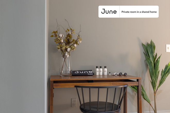 Photo - Private bedroom in 4 bed/1 bath Home