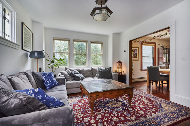 Living room - Room available in beautiful fully furnished house steps from campus