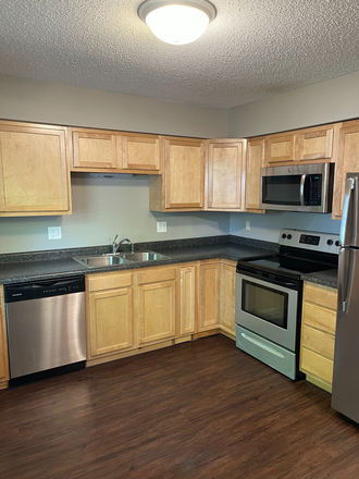 Kitchen - Eastside Townhouses With In-Unit Laundry