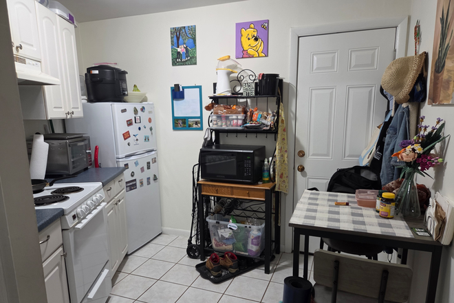 Kitchen/Entryway - Brighton Studio - August 1st Start, Year Long Sublease