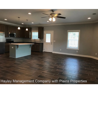 living room/kitchen [cabinets are white, not brown as in photo] - Downs Way home, close to campus (10 minutes), 1 room [in 4 bed/4.5 bath]