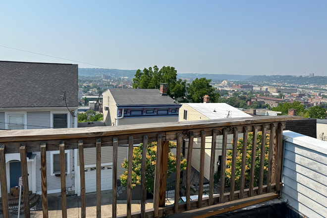 Third floor deck - 306 Klotter Ave House