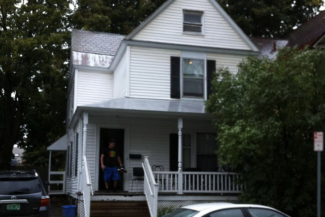 Outside Street View - Single Family home, 3 open units