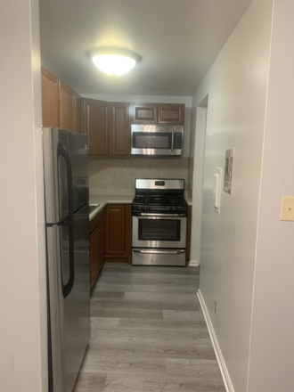 Kitchen (looking in from dining room) - 1 Bedroom/1 Bath Unit in Westchester Park, UMD Shuttle available Condo