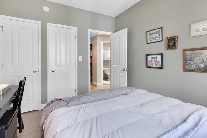 Bedroom - Dupont Circle/ Logan Circle Fully Furnished Bedroom in 2 Bedroom Apartment