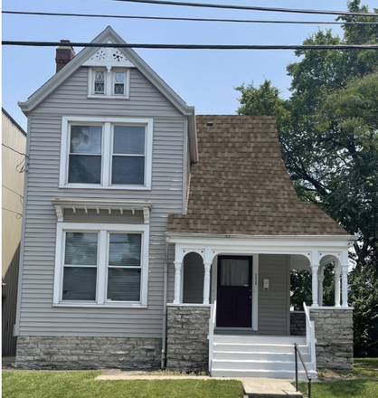 3930 Ivanhoe Ave. - 4BR Student Rental - Very Short Walk to XU - Short Drive to UC