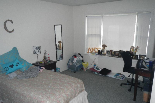 Image 2879063 - Washer and Dryer in Unit, Large Bedrooms, Open Kitchen living room area. Apartments