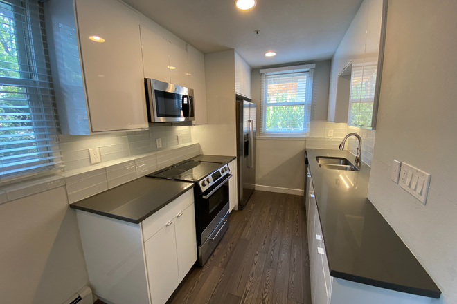 3 - ROOM FOR RENT: 1725 18TH ST Condo