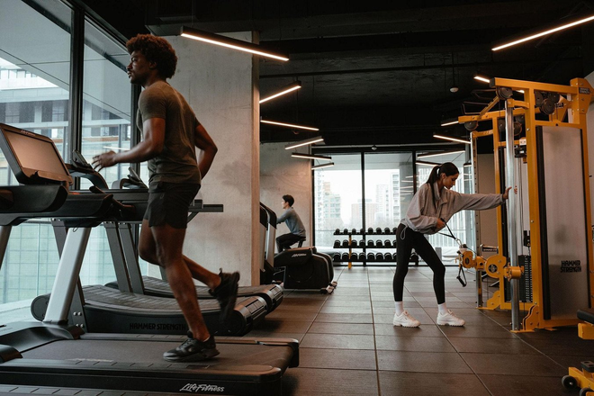 4th floor amenities: 24H gym!!! - 1 Bedroom (optional furnished) in a 3Bed 2Bath, 36th floor condo with floor-ceiling windows.