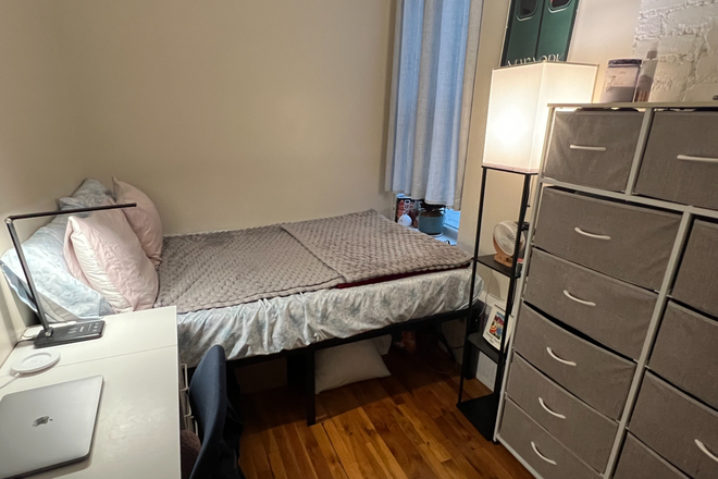 bedroom shown with a full sized mattress, dresser and desk - 2 bedroom 1 bath close to NYUCD and NYU main campus Apartments
