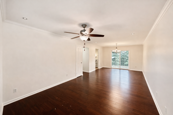 Living room - Decatur Square Condominium