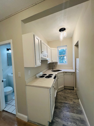 Call NOW for showings! 617-236-8550 - NORWAY ST - RENOVATED 1BR/1BA SPLIT FOR 2 PPL AVAIL *9/1/2026* W/ LNDRY IN BLDNG, DW, COZY LIVING RM