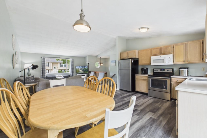Kitchen - Your Ultimate URI Off-Campus Retreat Starts Sept 1st! House