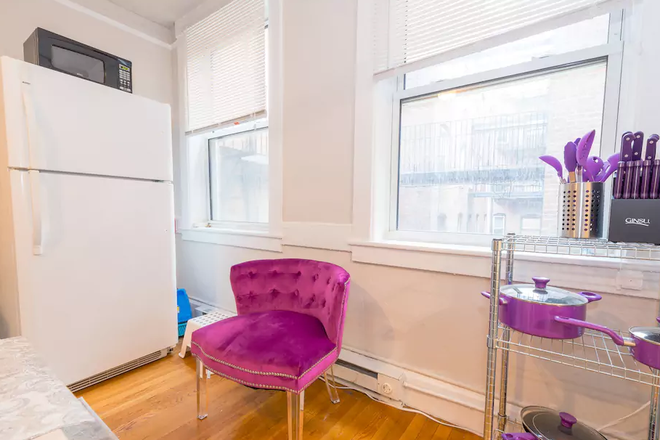 Call NOW for showings! 617-236-8600 - ENDICOTT ST - *NO FEE* GREAT PRICE ON NORTH END SPLIT 1BR FOR 2 PPL FOR *9/1/2026* W/ LNDRY IN BLDNG Apartments