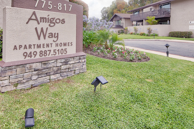 Entrance to Property - Near UCI in Newport Beach  2 bed/2 bath Apartment  + 2 car garage + pool