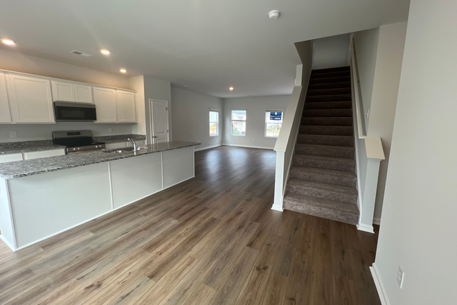 kitchen / lounge (House 1) - Indvidual rooms for rent, Move in January 2026, Share with CCU students, Rent includes everything! House