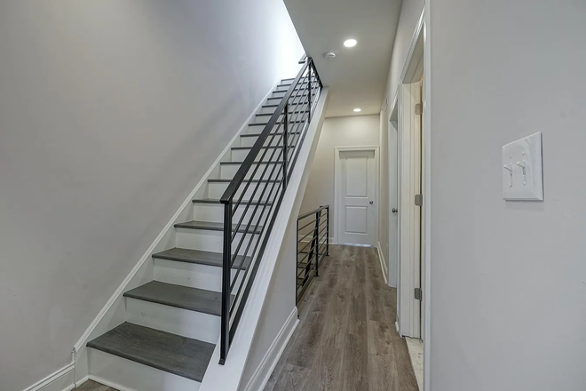 Upstairs - 1739 N Gratz Street
