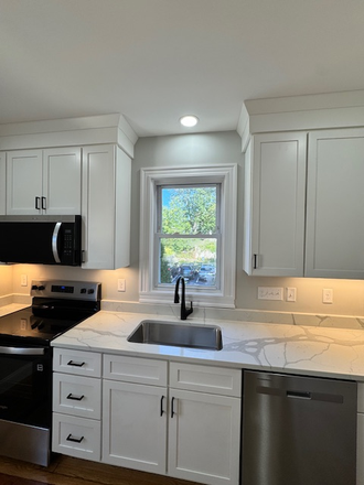 kitchen - 2 bed  in unit washer and dryer Apartments