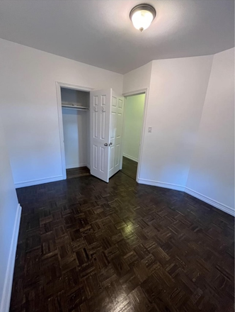 Bedroom for rent - 1 Bedroom in a 2 Bedroom, 1 Bathroom in a Bloordale townhouse