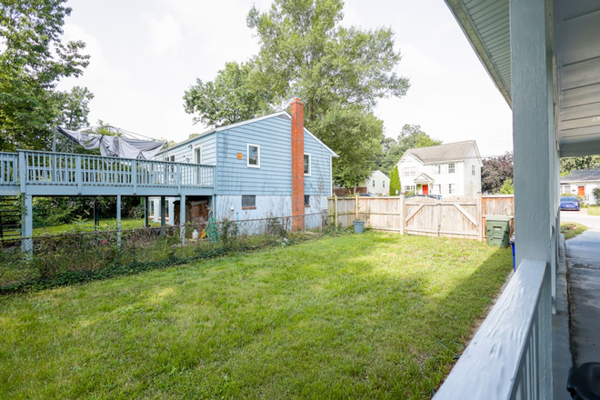 Beautiful outdoor space - Bedroom in Modern Designed Home Next Metro Station