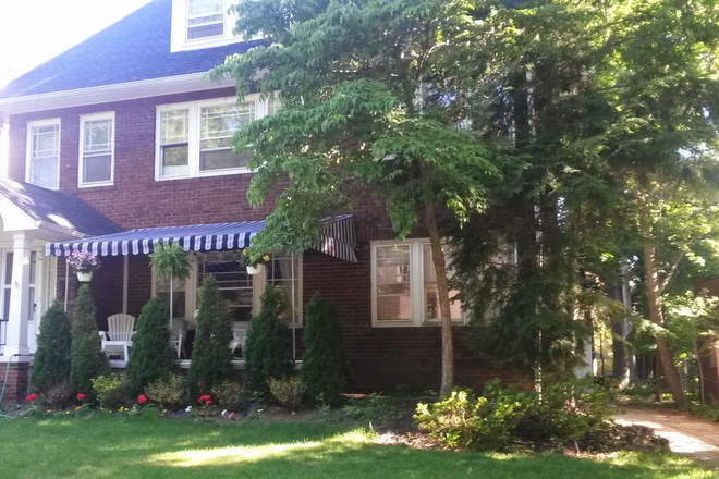 Exterior - Lovely Fully Furnished Private 1B/1Ba w/ Living Space in Cleveland Heights Apartments