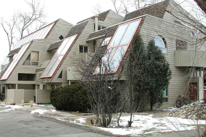 Exterior - 1841 19th St. Apt. 3