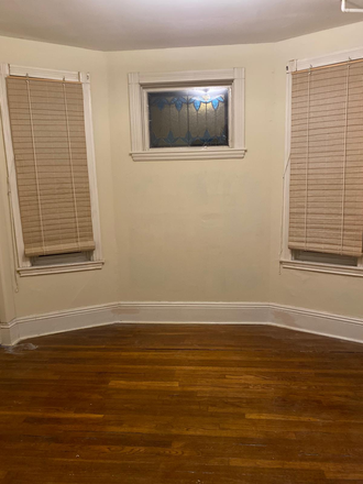 bedroom - Cute 1+ bdrm, Prospect Hill Duplex