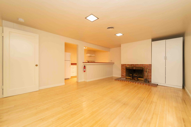  - 557 Spruce St. - 0BR/1.0BA