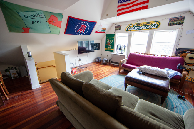 Living Room - 72 Buell St. Duplex