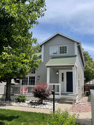 Front of house - 4 bed 4 bath house right by DU campus!