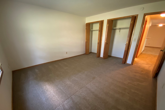 3 - AUGUST PRELEASING: 2800 Sundown Ln #J107 Condo