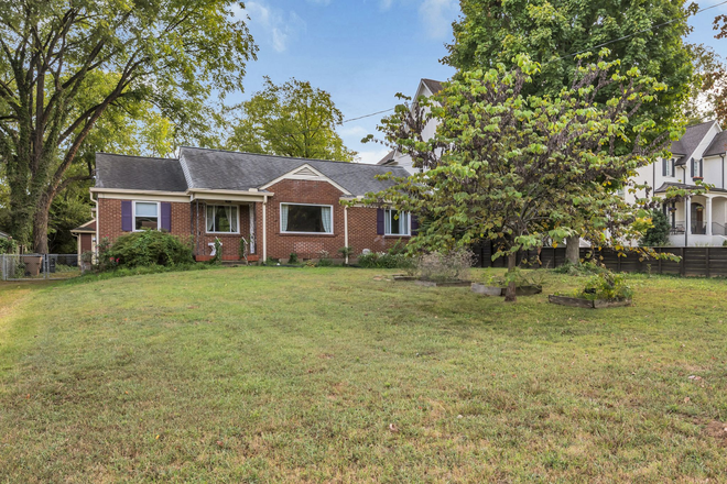 Outside street view - 3BR / 2.5BA House for Rent between Belmont & 12South