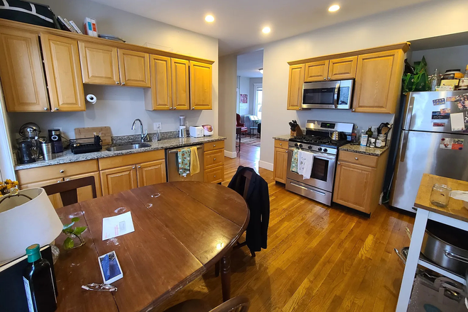 kitchen - 3bed 1bath residential apartment (2 porches)