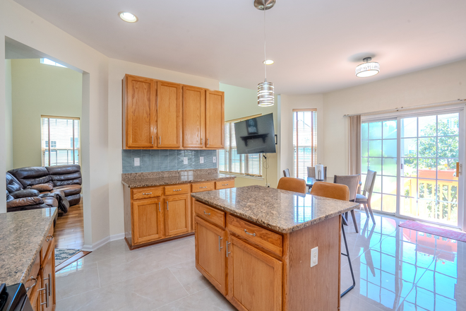 Kitchen - Furnished 4 Bedroom, 3100 Sq F T House with Bedroom in an upscale neighborhood in Monroe, NJ