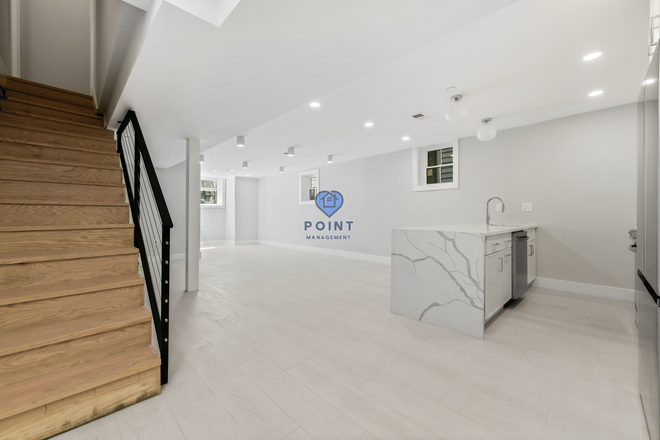 Call NOW for showings! 617-236-8550 - PRINCETON ST - XL GRDN LVL 4BR NEAR AIRPORT MBTA FOR *9/1/2025* W/ IN UNIT W/D, DW/DISP, A/C, 2 BATH Apartments