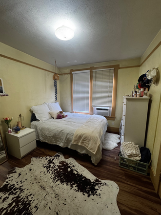 Bedroom - Disco