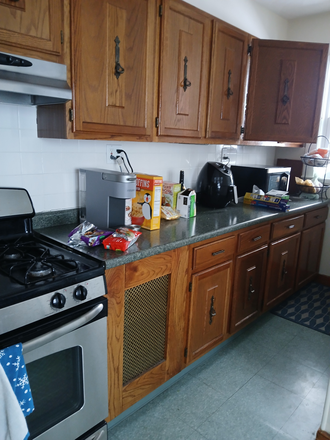 Kitchen - Two Rising Seniors Looking for 3rd Roommate Apartments
