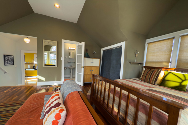 Studio_View to Bath + Kitchen - Hawksnest Studio: Furnished, all utilities, internet/cable included. Apartments