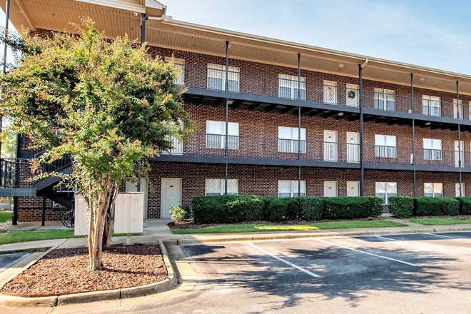 Apartment Building - French Quarter Apartments