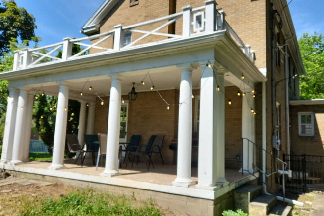 backyard - CLOSE TO EVERYTHING / WALK TO MSU / FULLY FURNISHED: 3 bedroom, 2.5 bathroom home with 1,912 sqft