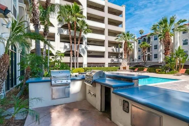 pool - Alight UCR Apartments