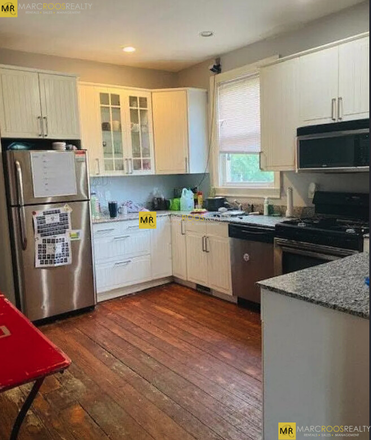 Kitchen - HUGE 6 Bed 2 Bath | In-Unit Laundry | NO BROKER FEE | 09/01/2026 Apartments