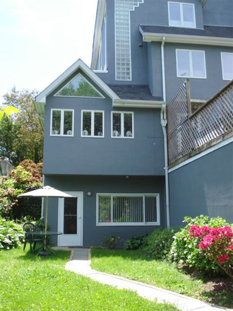 Garden and Patio to Apartment Door - Sweet Jr. 1 Bedroom Apartment in the Palisades near MacArthur Blvd.; 5 blocks to GU