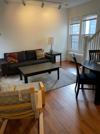 Living area - Summer sublet:Furnished 1BR apt-Park Place-Princeton