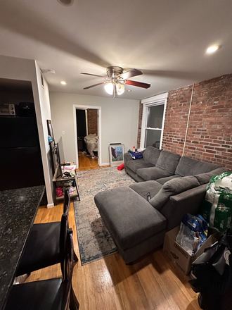 Call NOW for showings! 617-236-8550 - FLEET ST - TRUE 3BR W/ LIVING ROOM + LNDRY IN BLDNG, DW *AVAIL NOW* IN HISTORIC NORTH END! Apartments