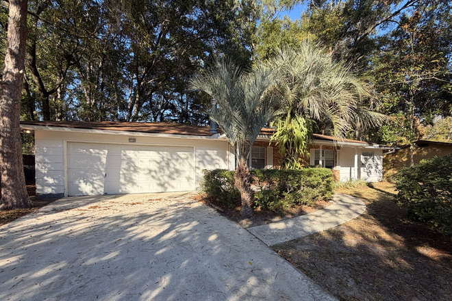 Photo - 3BR/2BA House in Northwood - available NOW!